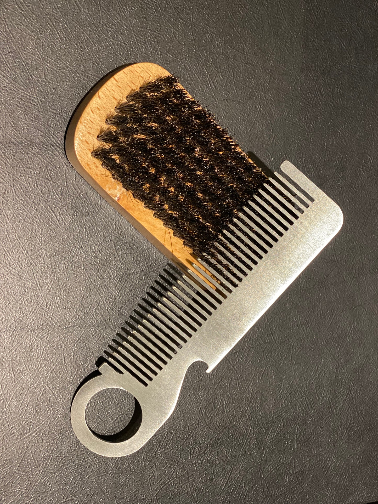 BEARD COMB